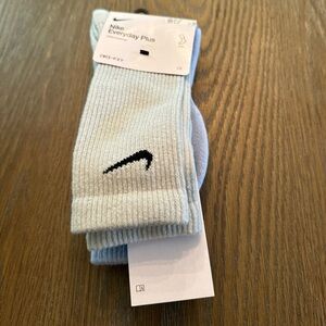 Nike Everyday Plus Crew Socks 3 Pair Pink Blue Green DX7665 904 Medium New W Tag
